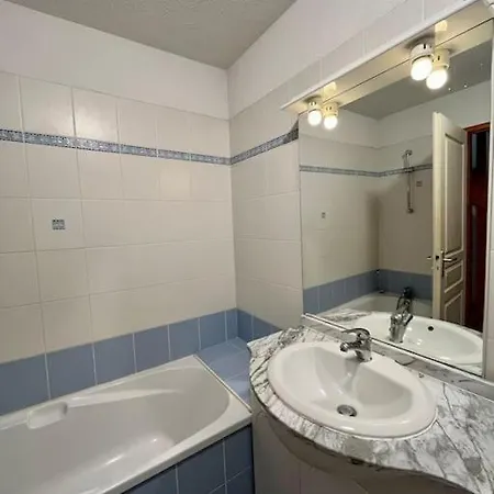 Chalet Vars 8 A 10 Personnes, Proche Des Pistes Exterior photo