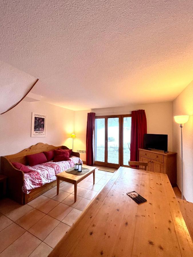 Vars 8 A 10 Personnes, Proche Des Pistes Chalet